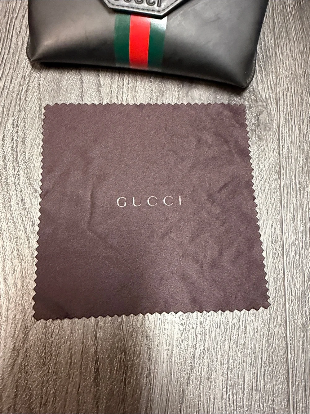 Gucci men sunglasses